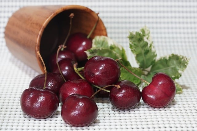 Přírodní ingredience: Odhalte tajemství domácího sirupu z třešní