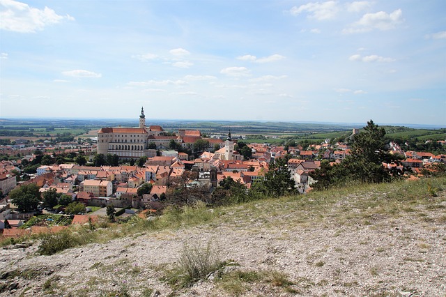 Oslavte víno, kulturu a krásu‌ v​ Mikulově